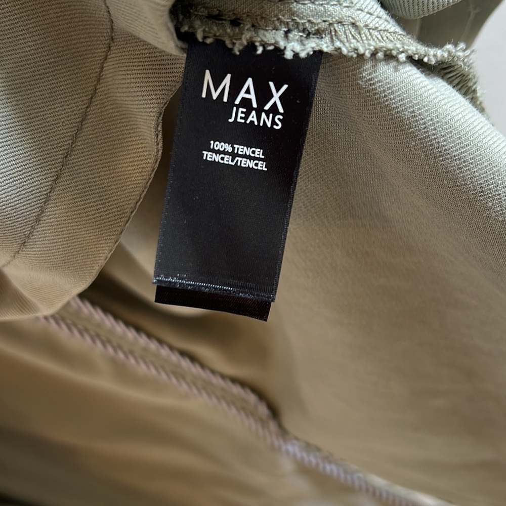 Jacket - Picture 4 of 4